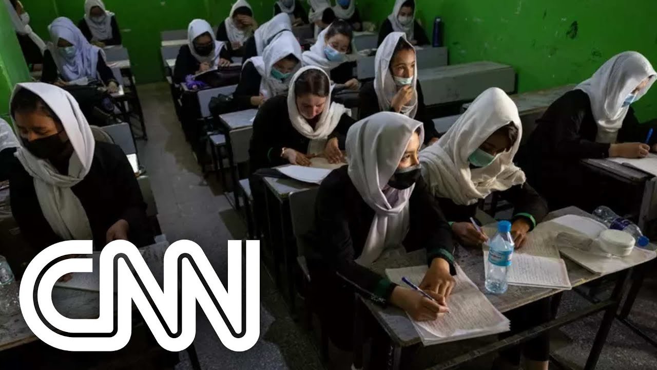 Talibã no poder: mulheres afegãs podem ter direitos ameaçados | NOVO DIA