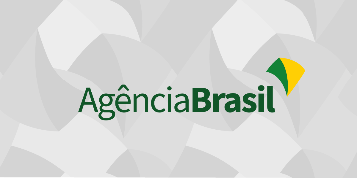 Acidente com van no Rio de Janeiro deixa um morto e 17 feridos | Agência Brasil