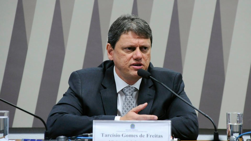 O governador de São Paulo, Tarcísio de Freitas (Republicanos).