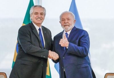 Lula promete pacote para retomar