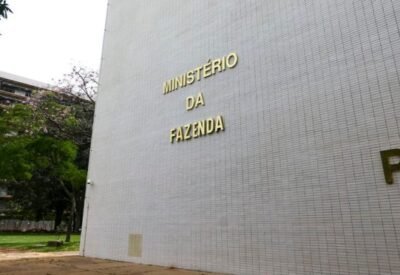 Desenrola Brasil vai oferecer R$ 126 bi em descontos para renegociação de dívidas
