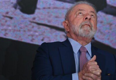 Indecisões e contradições marcam terceiro mandato de Lula